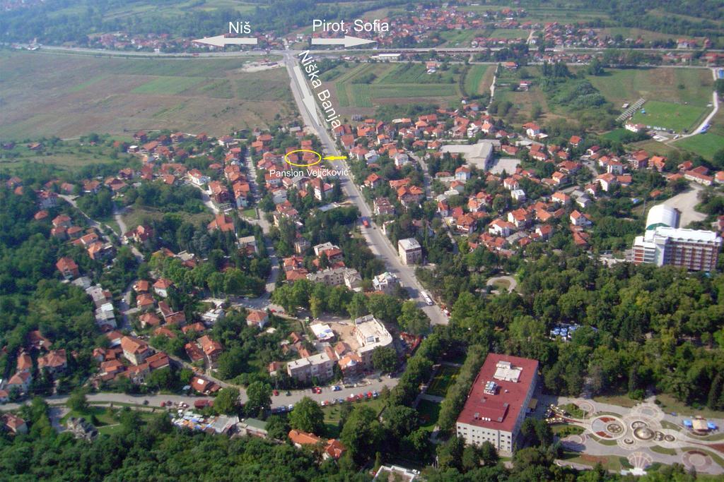 Апартаменты Pansion Velickovic Нишка-Баня Экстерьер фото